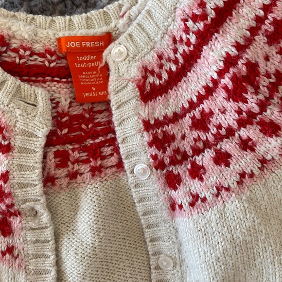 Three (3) sweaters Size 5 kids - Picture 2 of 12